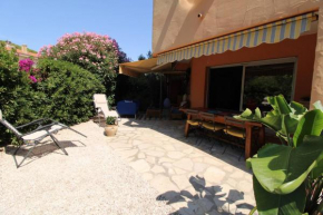 HYEROL Appartement pour 4 personnes avec parking proche des plages et restaurants à Hyères